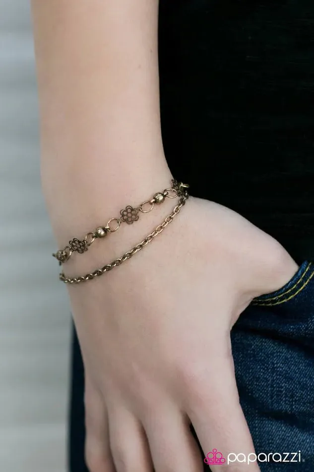 Paparazzi Bracelet Tiptoe Through The Tulips Brass Paparazzi Jewelry Bracelets
