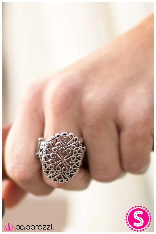Paparazzi Ring Something To Treasure Silver Paparazzi Jewelry Rings