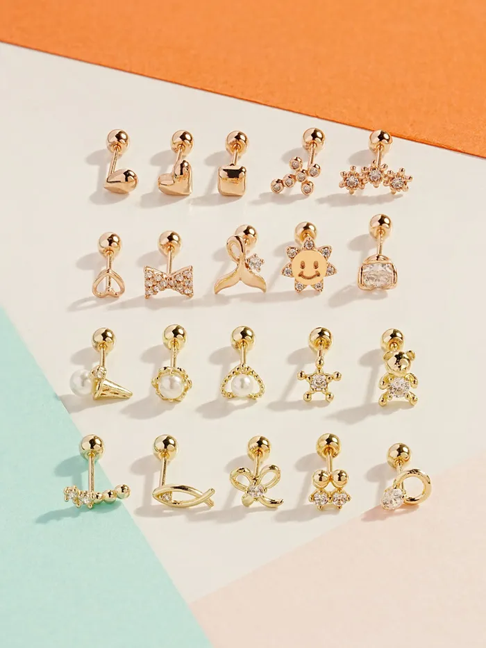 14K Gold Cutie Bear Cartilage Earring 20G MinimalBijoux Earrings