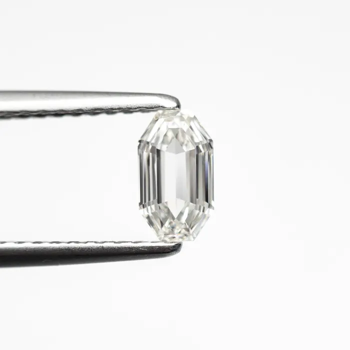 Misfit Diamonds Rings 060ct 634x364x256mm SI1 H Cut Corner Rectangle Step Cut 1943841