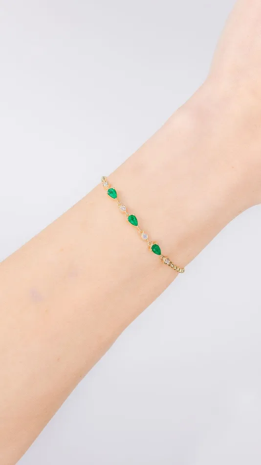 Princess Bride Diamonds Bracelets Emerald Pear Round Diamond Beaded Bracelet