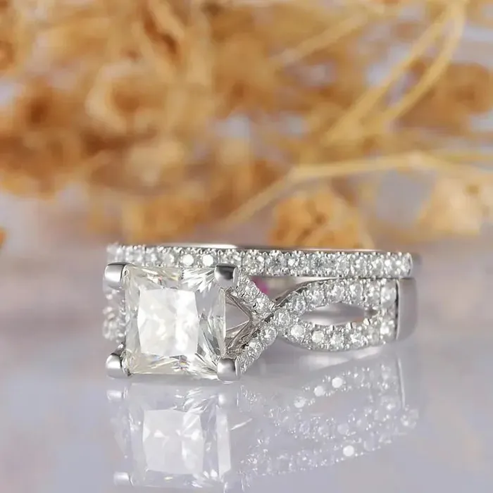 Rings Luxus Moissanite Silver or Gold Princess Cut Moissanite Twist Engagement Ring Set 1ct