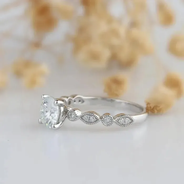 Silver or Gold Antique Milgrain Moissanite Engagement Ring 1ct Luxus Moissanite Rings